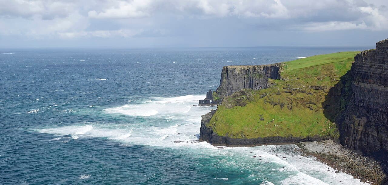 Acantilados de Moher en la costa oeste de Irlanda